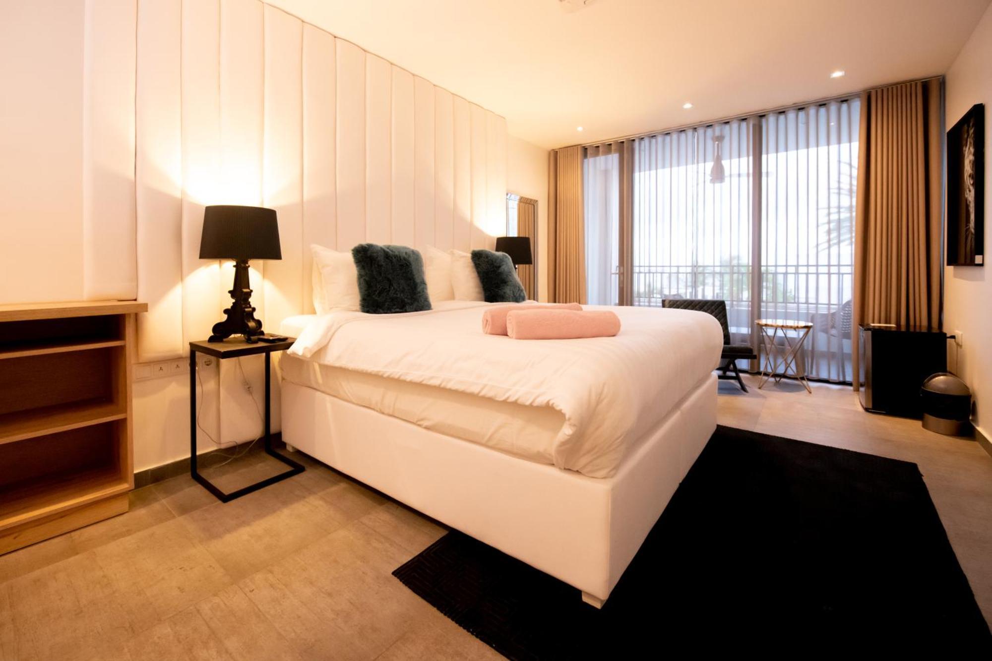 Saint Tropez Boutique Hotel ウィレムスタッド 部屋 写真