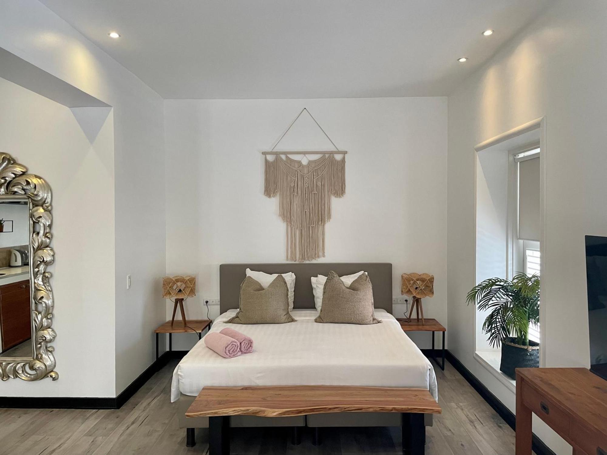 Saint Tropez Boutique Hotel ウィレムスタッド 部屋 写真