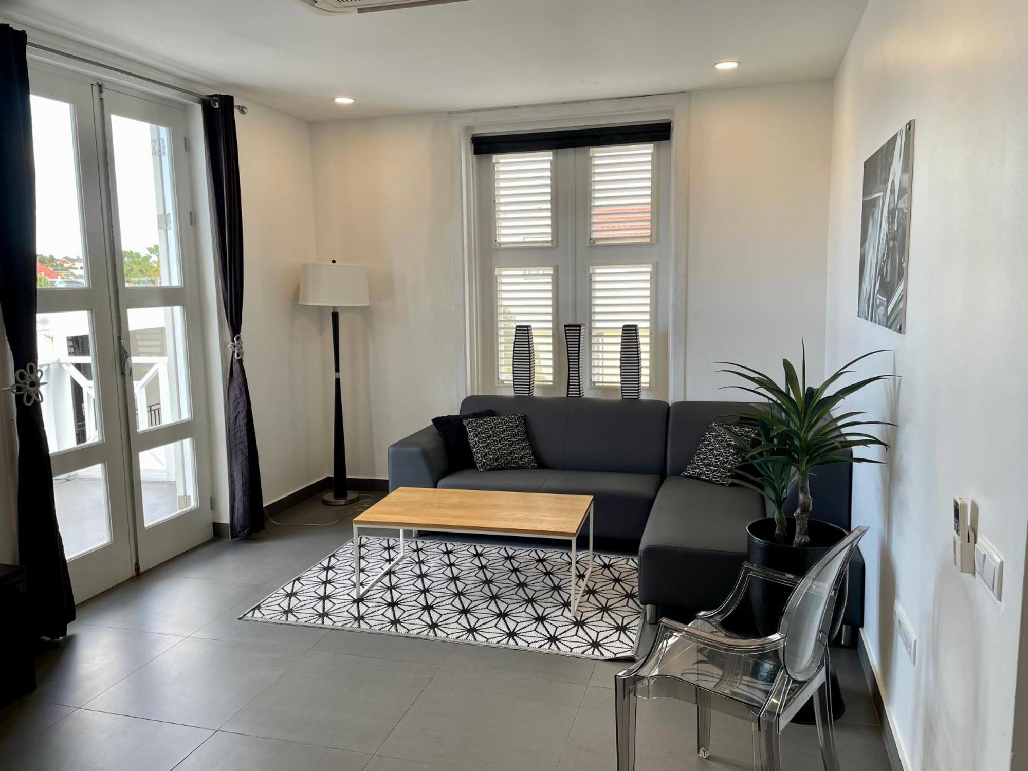 Saint Tropez Boutique Hotel ウィレムスタッド 部屋 写真